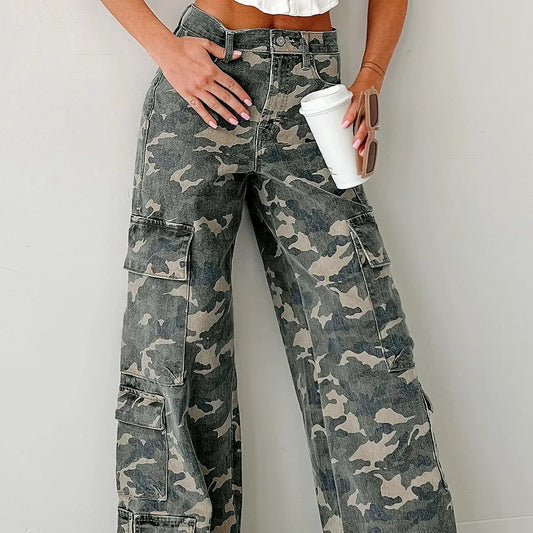 Pantalon cargo large en jean camouflage vert